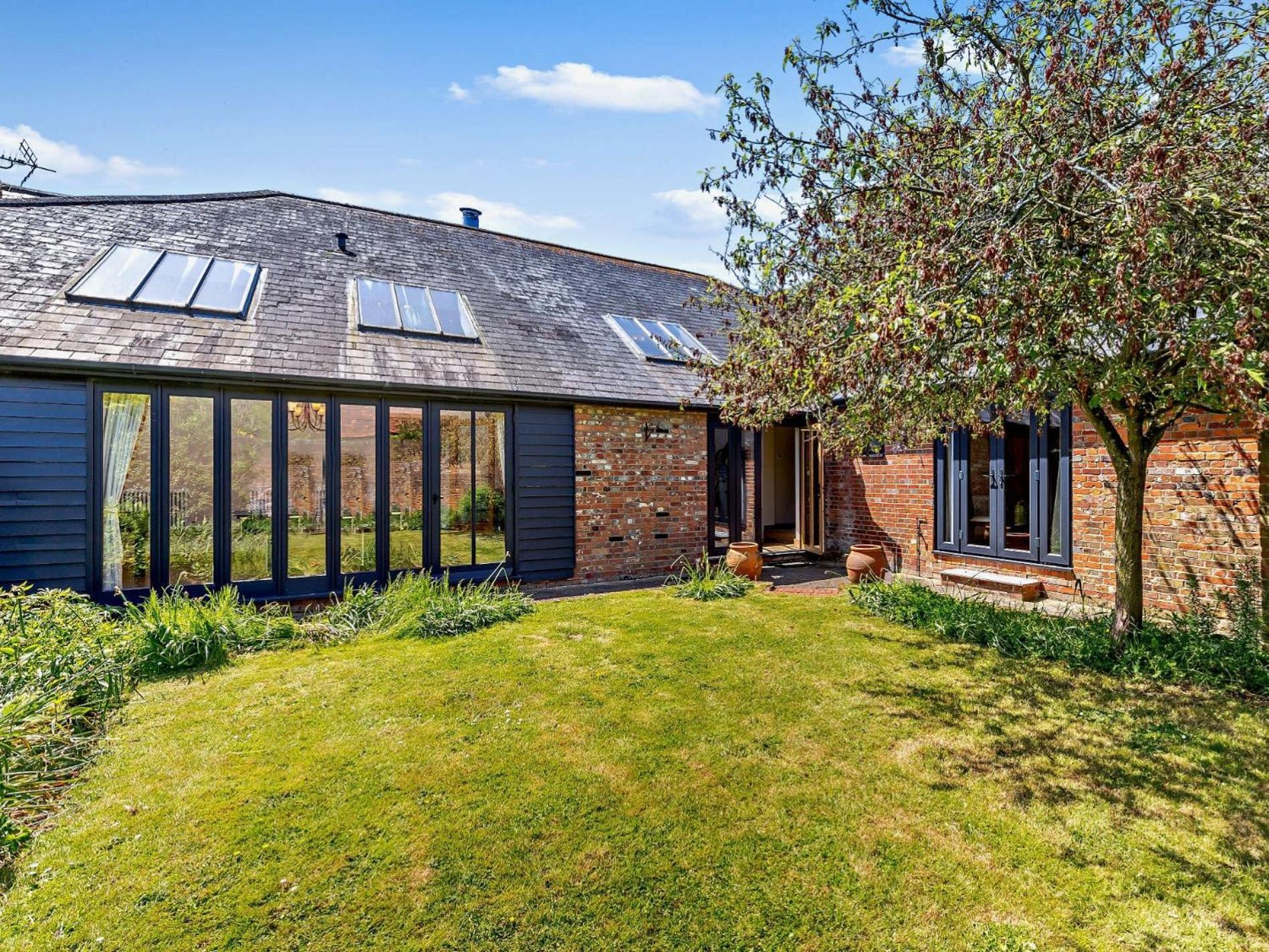 Villa 5 Bed In Smarden 76428 Esterno foto